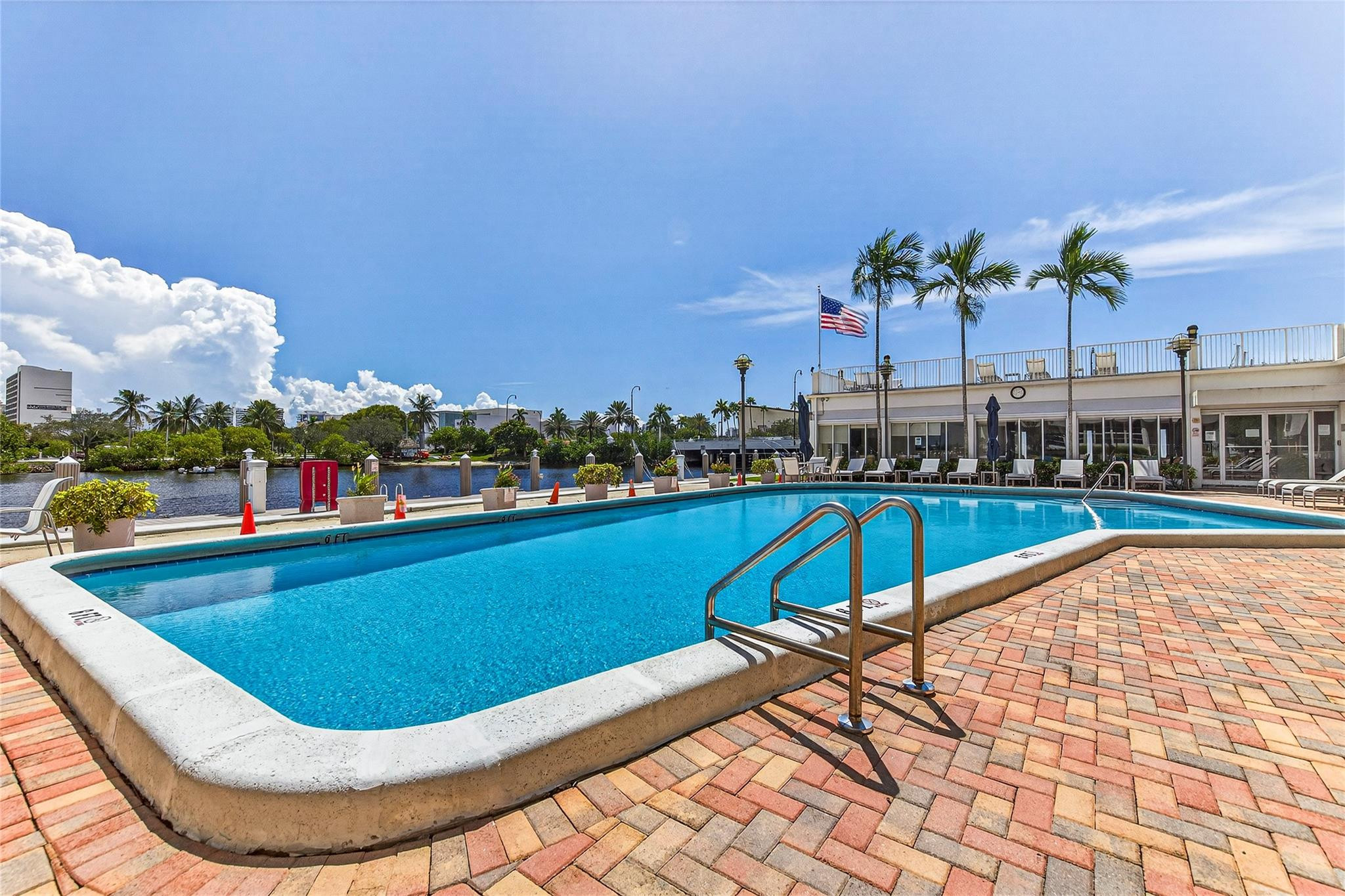 EAST POINT TOWERS CONDO - Residential