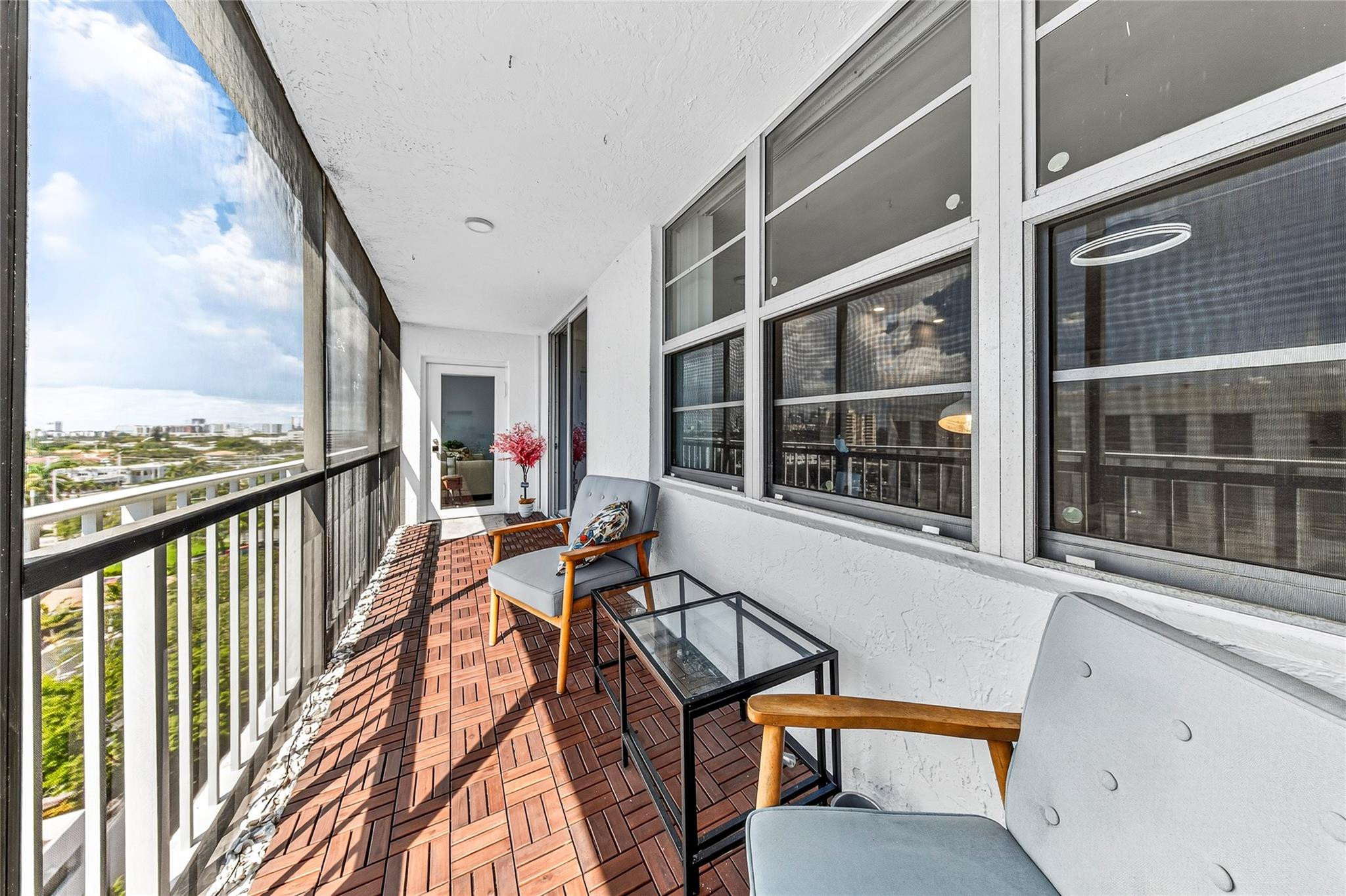 EAST POINT TOWERS CONDO - Residential