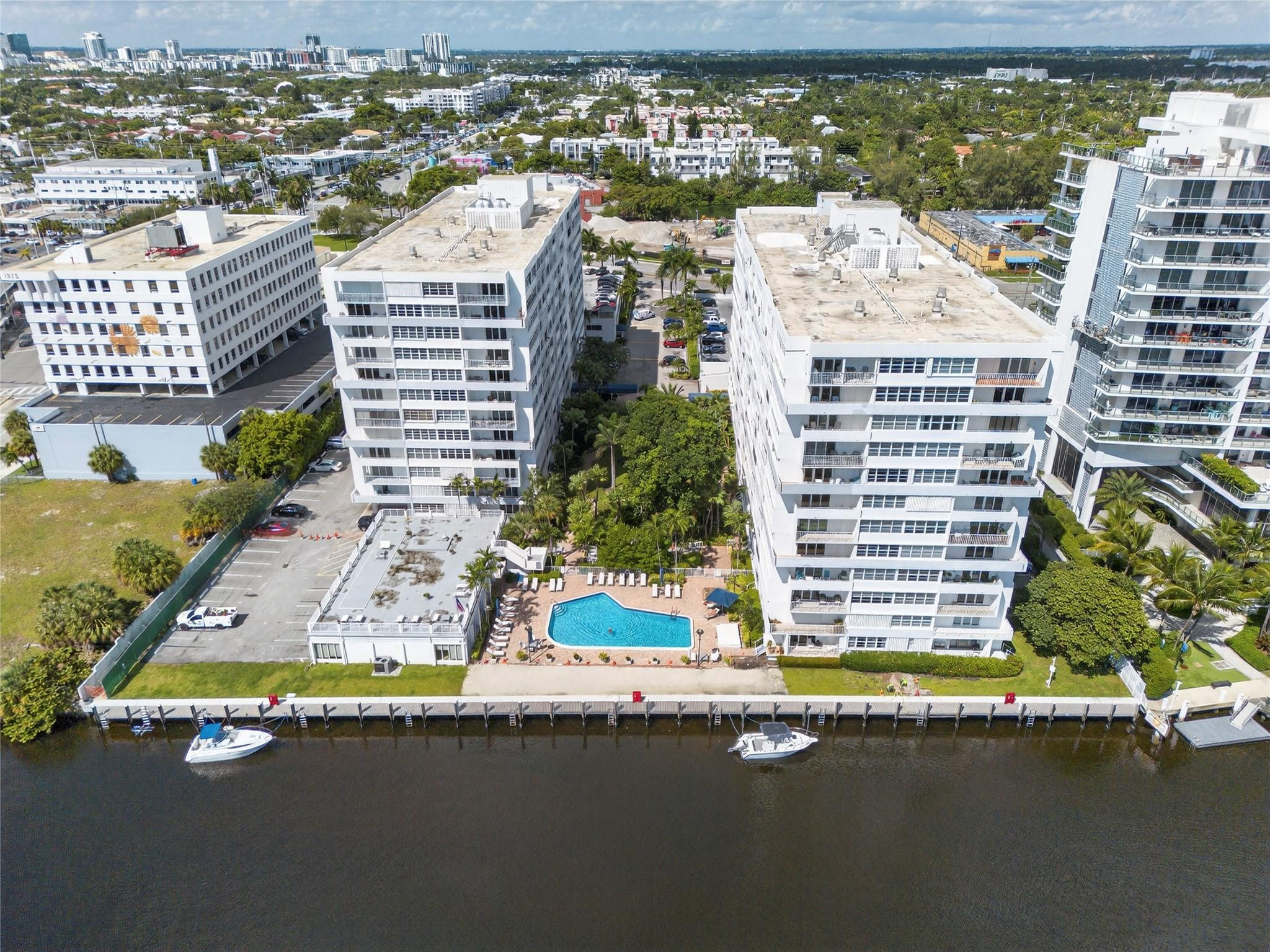 EAST POINT TOWERS CONDO - Residential