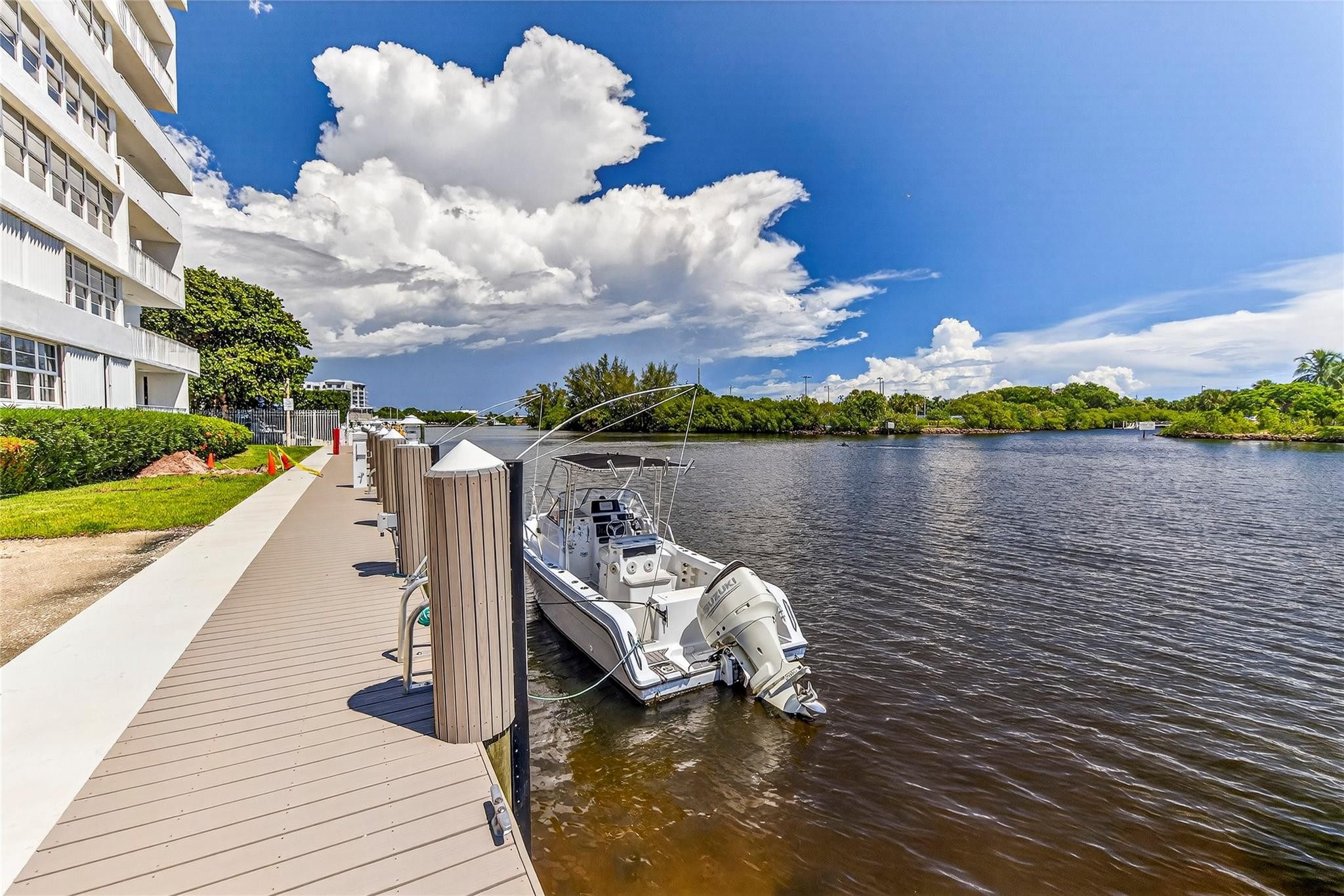 EAST POINT TOWERS CONDO - Residential