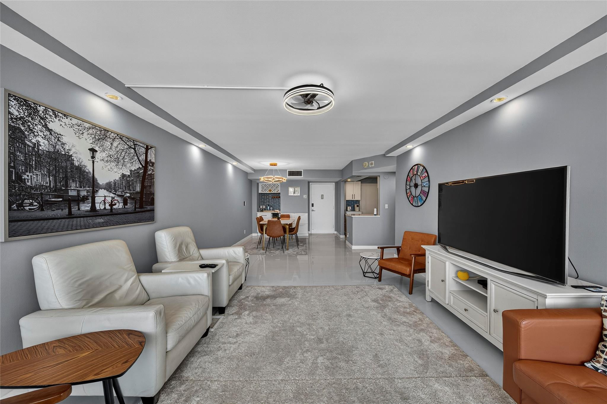 EAST POINT TOWERS CONDO - Residential