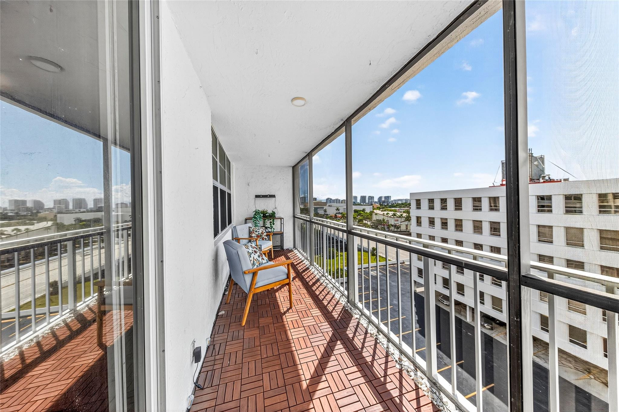 EAST POINT TOWERS CONDO - Residential