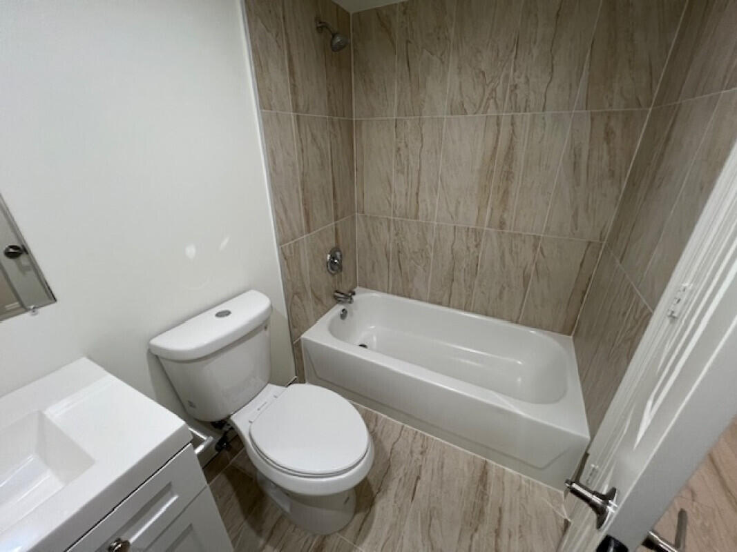 VIA DELRAY CONDOS - Residential Lease