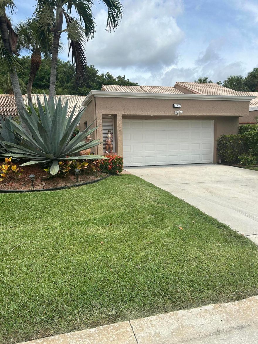 SPACIOUS REMODELED VILLA with 2 PRIMARY SUITES.  Enjoy the Sunroom with IMPACT WINDOWS & Tons of Natural Light overlooking the lush landscaping in the backyard.  Lots of Closets throughout this home (one of the Master Bedrooms has a large Walk-in Closet).  Eat-in Kitchen with gorgeous wood cabinetry, granite countertops and SS Appliances & pull-out drawers in the pantry.  NEWER Tile Flooring in both bedrooms.  KNOCKDOWN CEILINGS (NO POPCORN). Short Walk to Houses of Worship.
