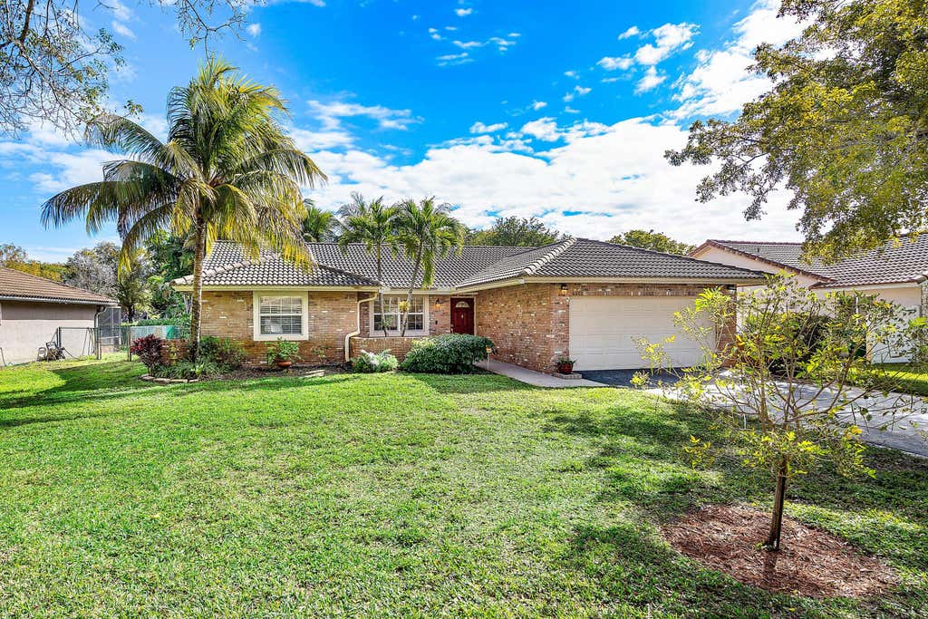 Photo of 1491 NW 112th Terrace, Coral Springs, FL 33071 (MLS # R11161845)