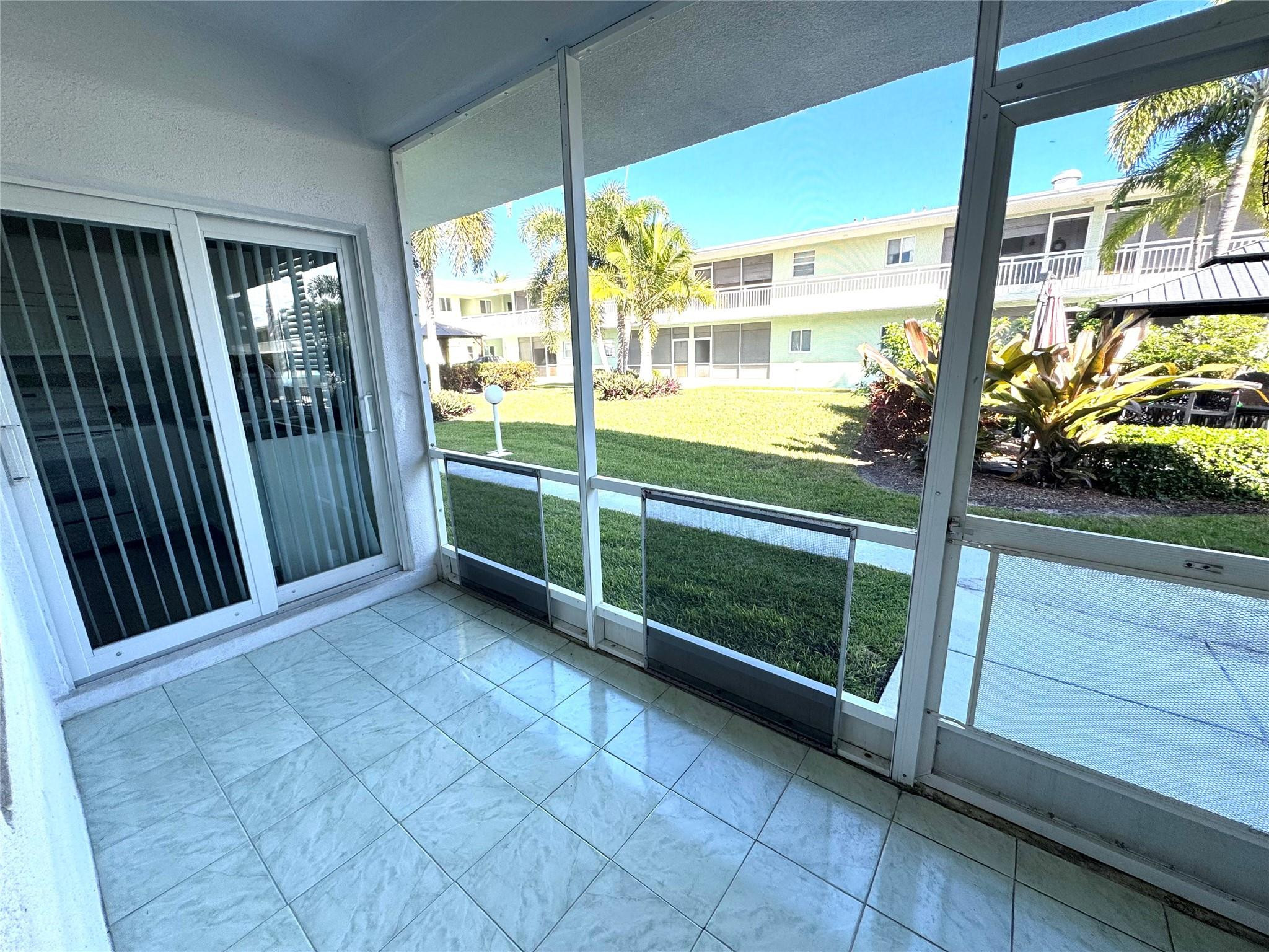 TARELTON MANOR - Residential