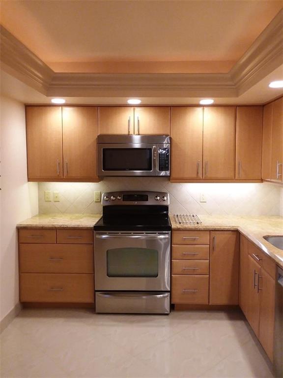 Palm Aire CC 5 - Residential