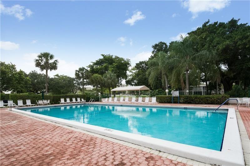 Palm Aire CC 5 - Residential