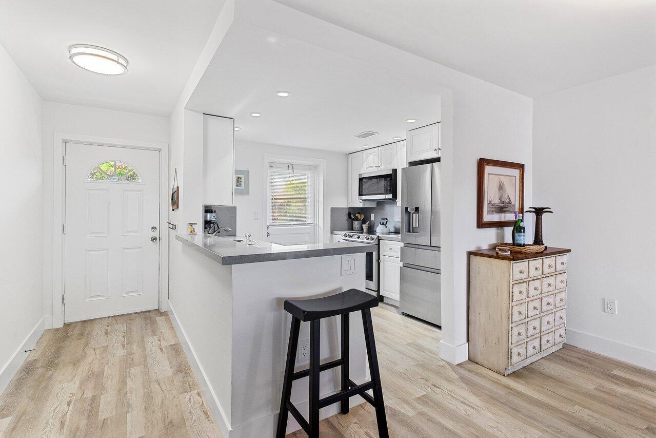 777 Jeffery Street 3030