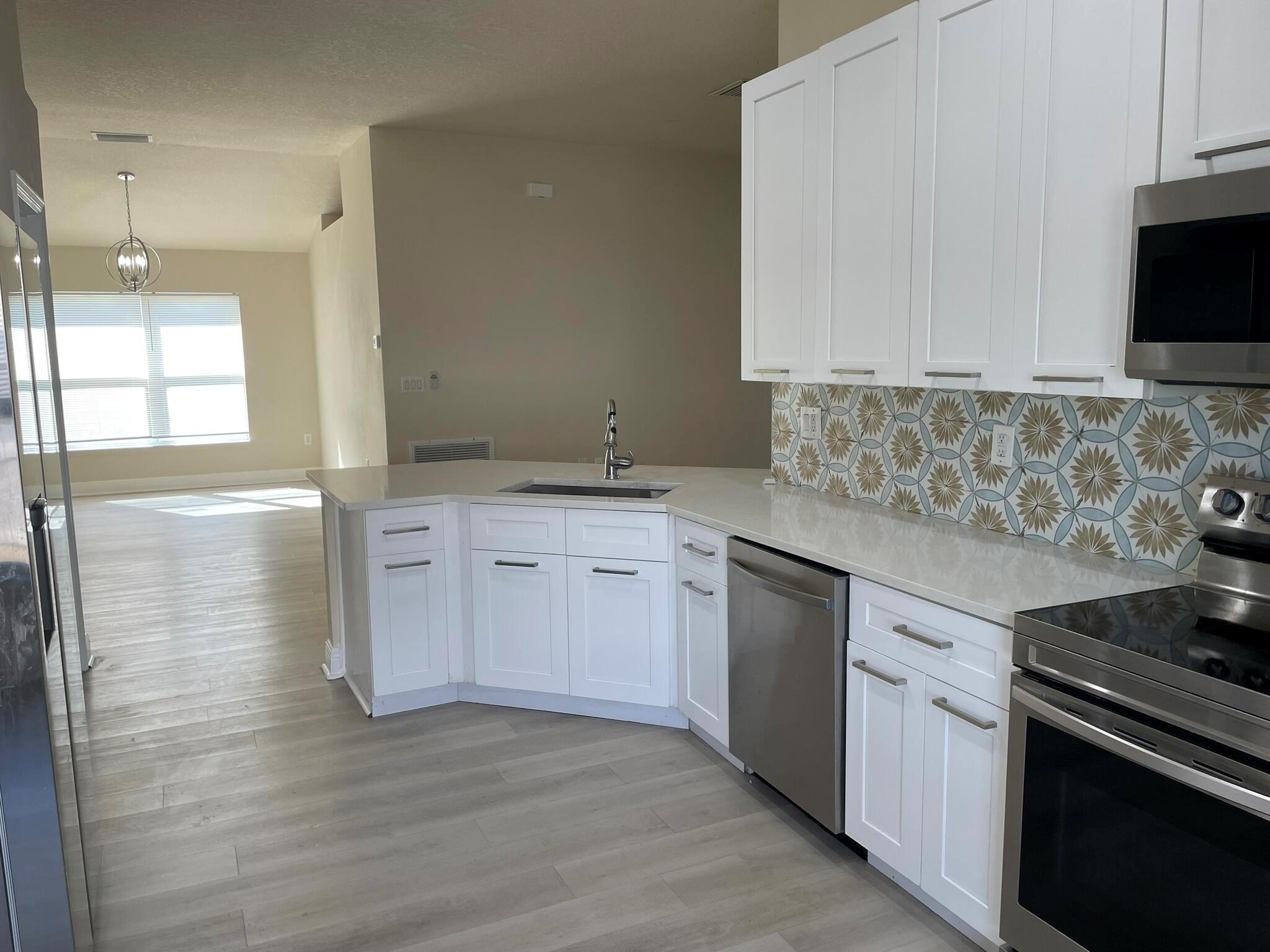 PORT ST LUCIE SECTION 2 - Residential