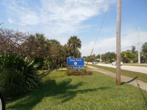 WINDSOR WALK CONDO - Residential Lease