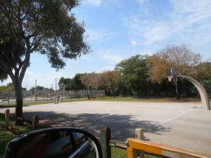 WINDSOR WALK CONDO - Residential Lease