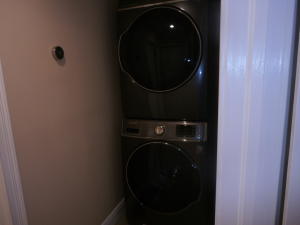 WINDSOR WALK CONDO - Residential Lease