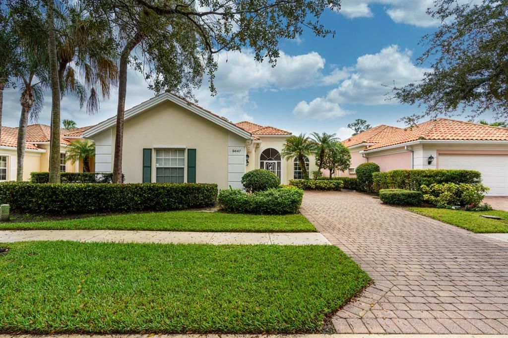 Photo of 9447 SW Wedgewood Lane, Stuart, FL 34997 (MLS # R10760310)