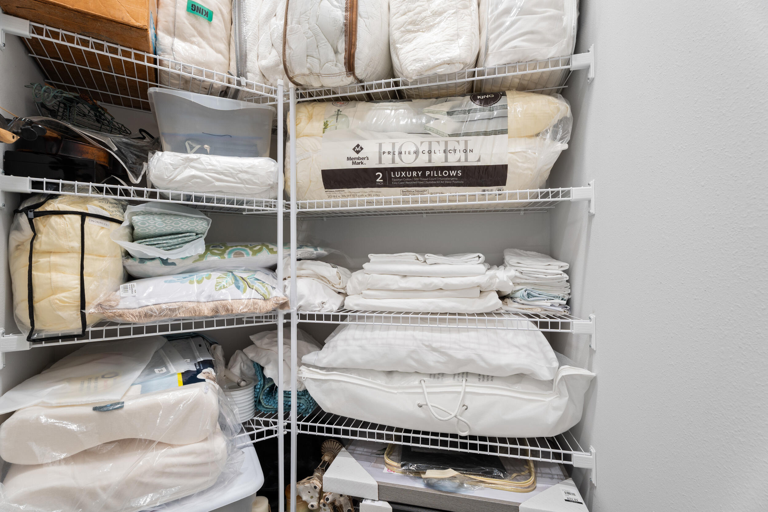 HIGH POINTE WEST RESIDENTIAL SUBDIVISION - Residential