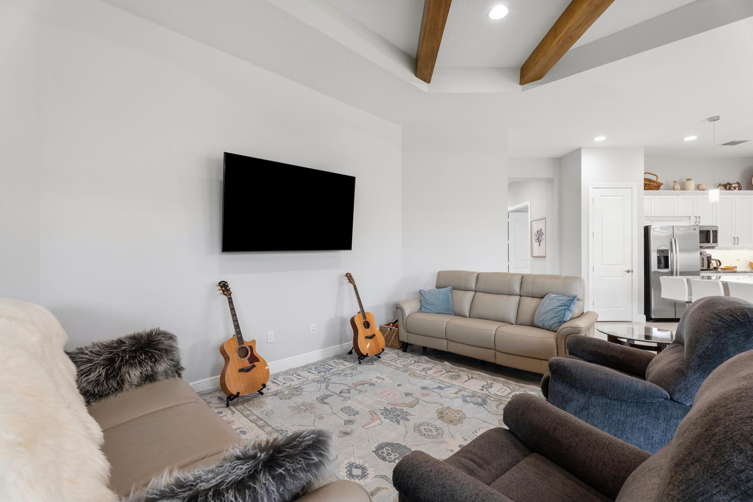 HIGH POINTE WEST RESIDENTIAL SUBDIVISION - Residential