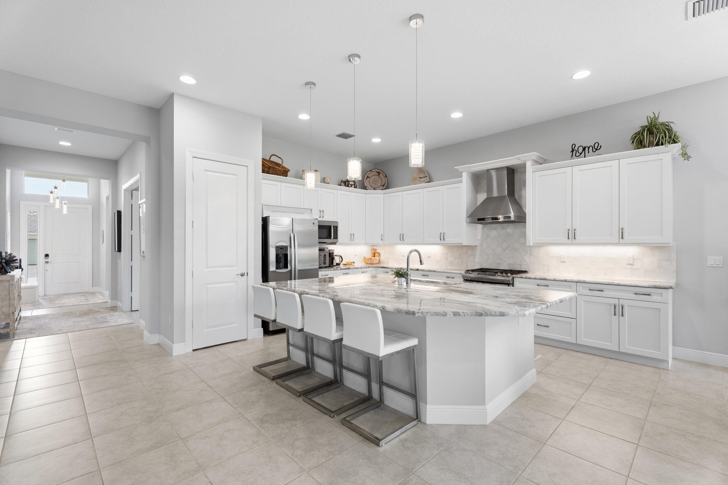 HIGH POINTE WEST RESIDENTIAL SUBDIVISION - Residential