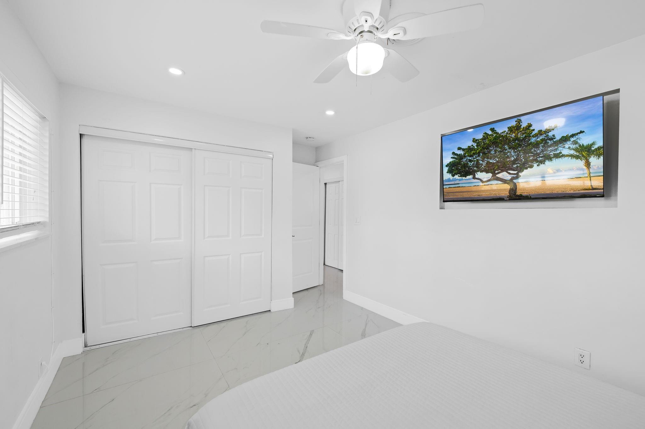 BEACHWAY ESTATES - Residential Lease