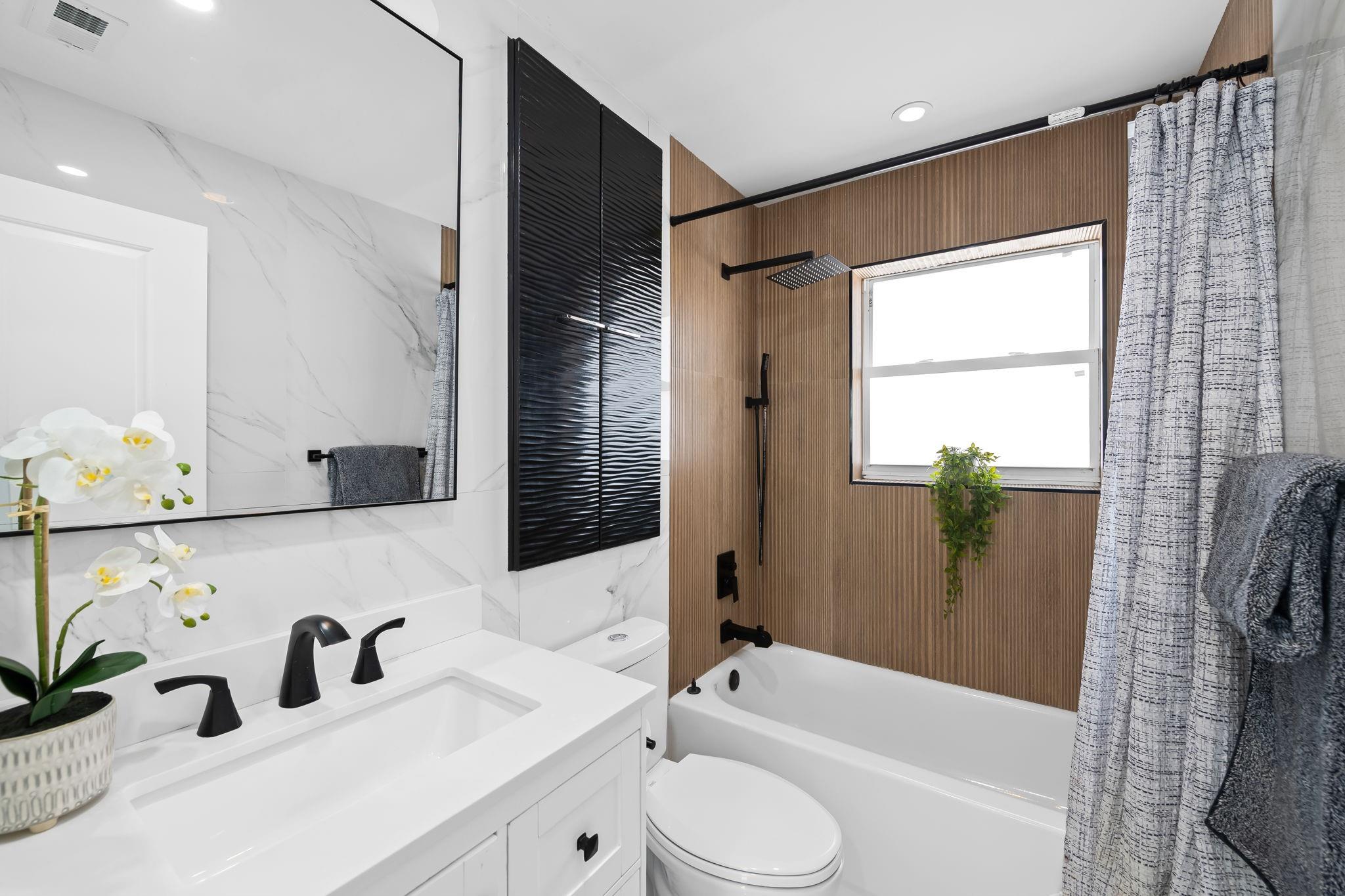 BEACHWAY ESTATES - Residential Lease