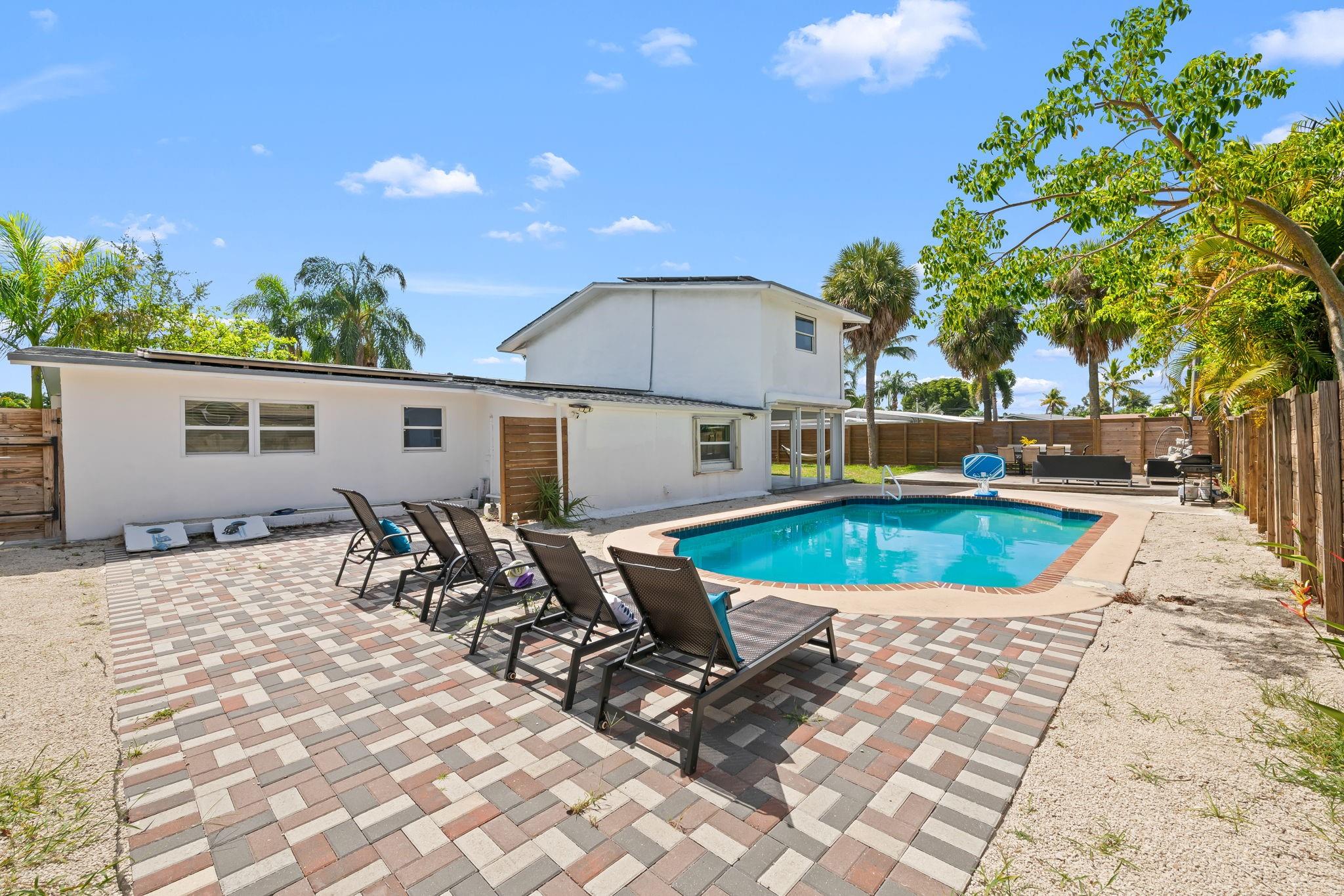 BEACHWAY ESTATES - Residential Lease