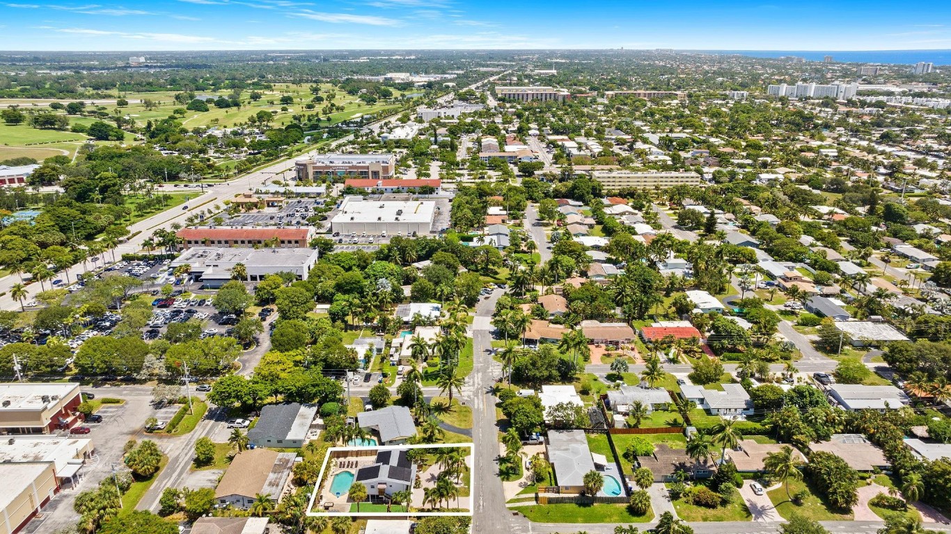 BEACHWAY ESTATES - Residential Lease