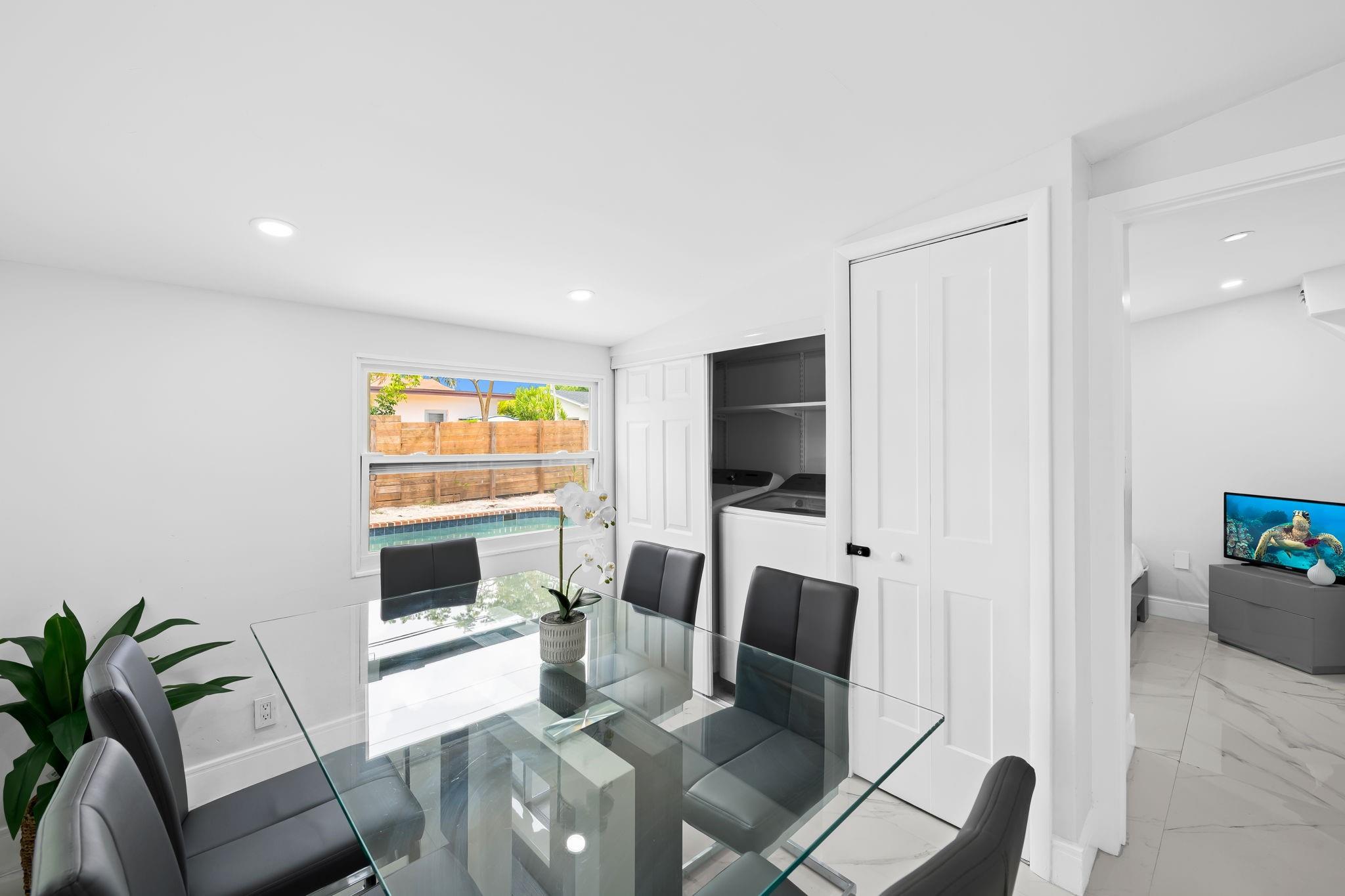 BEACHWAY ESTATES - Residential Lease