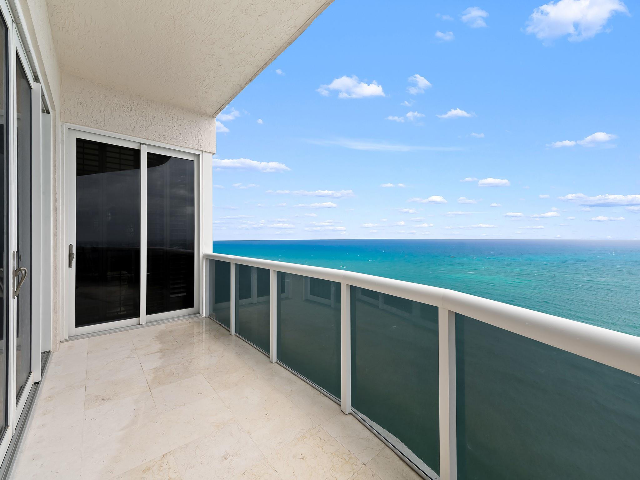 L'Hermitage - Residential