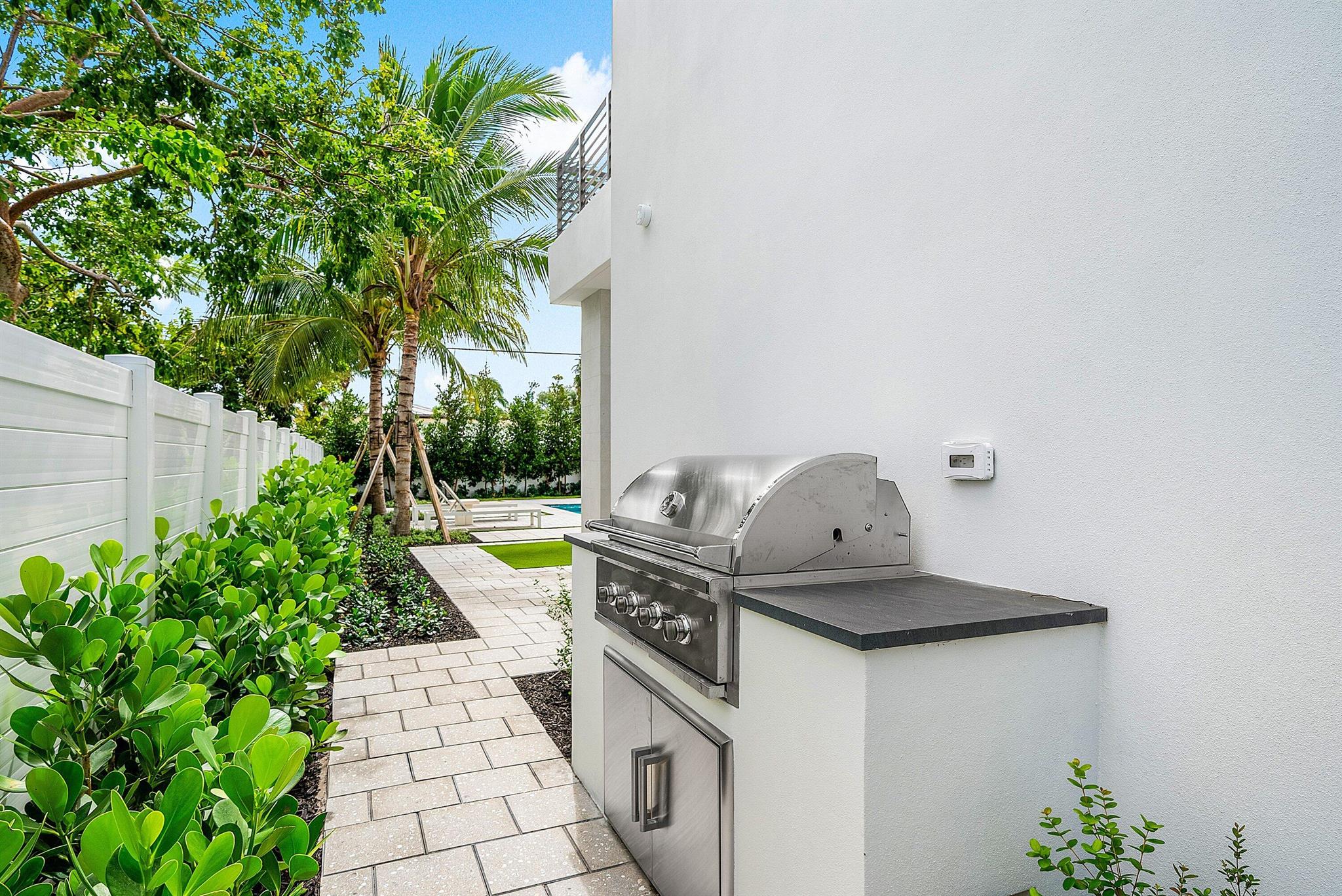 La Hacienda Delray - Residential