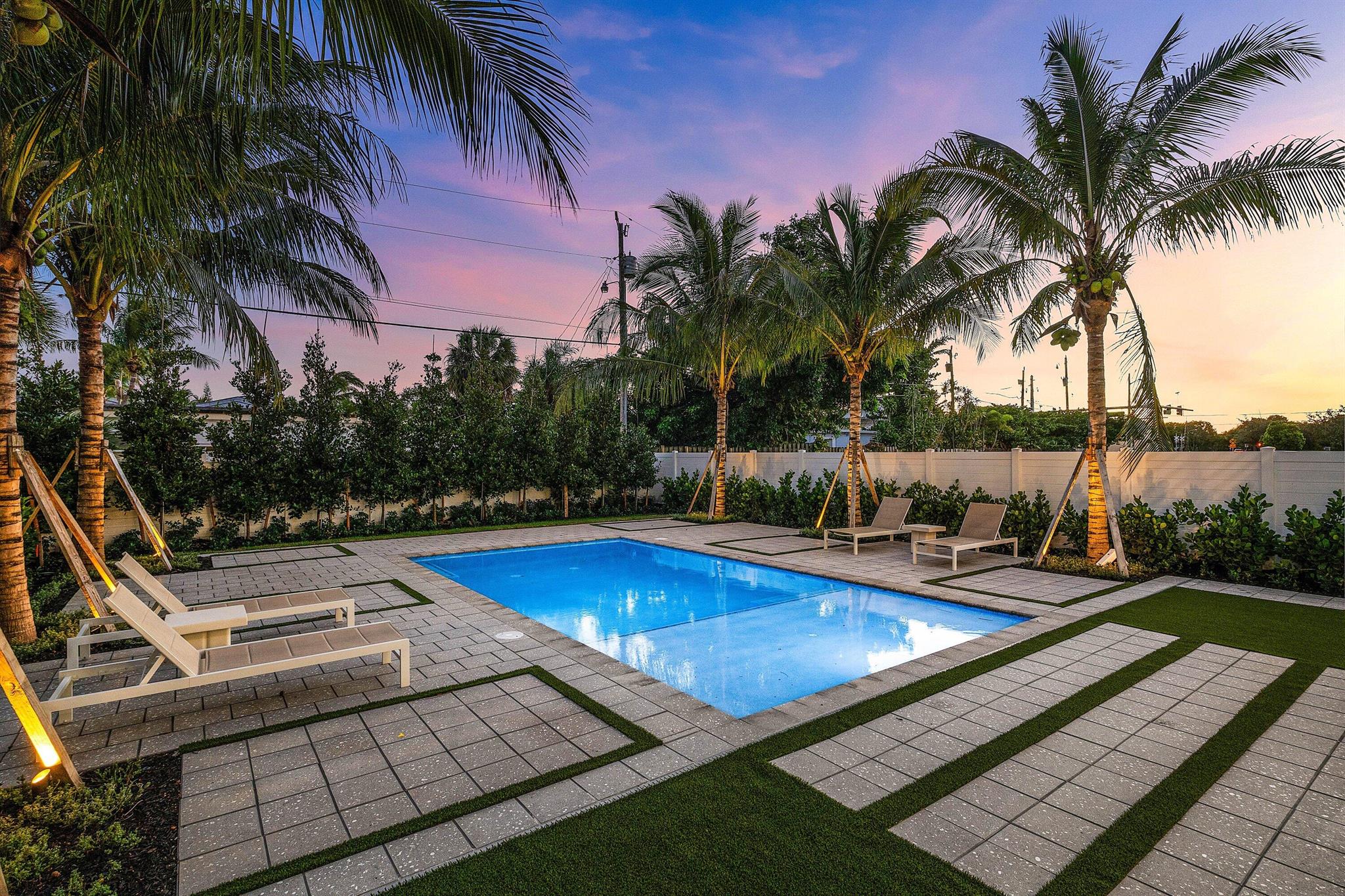 La Hacienda Delray - Residential