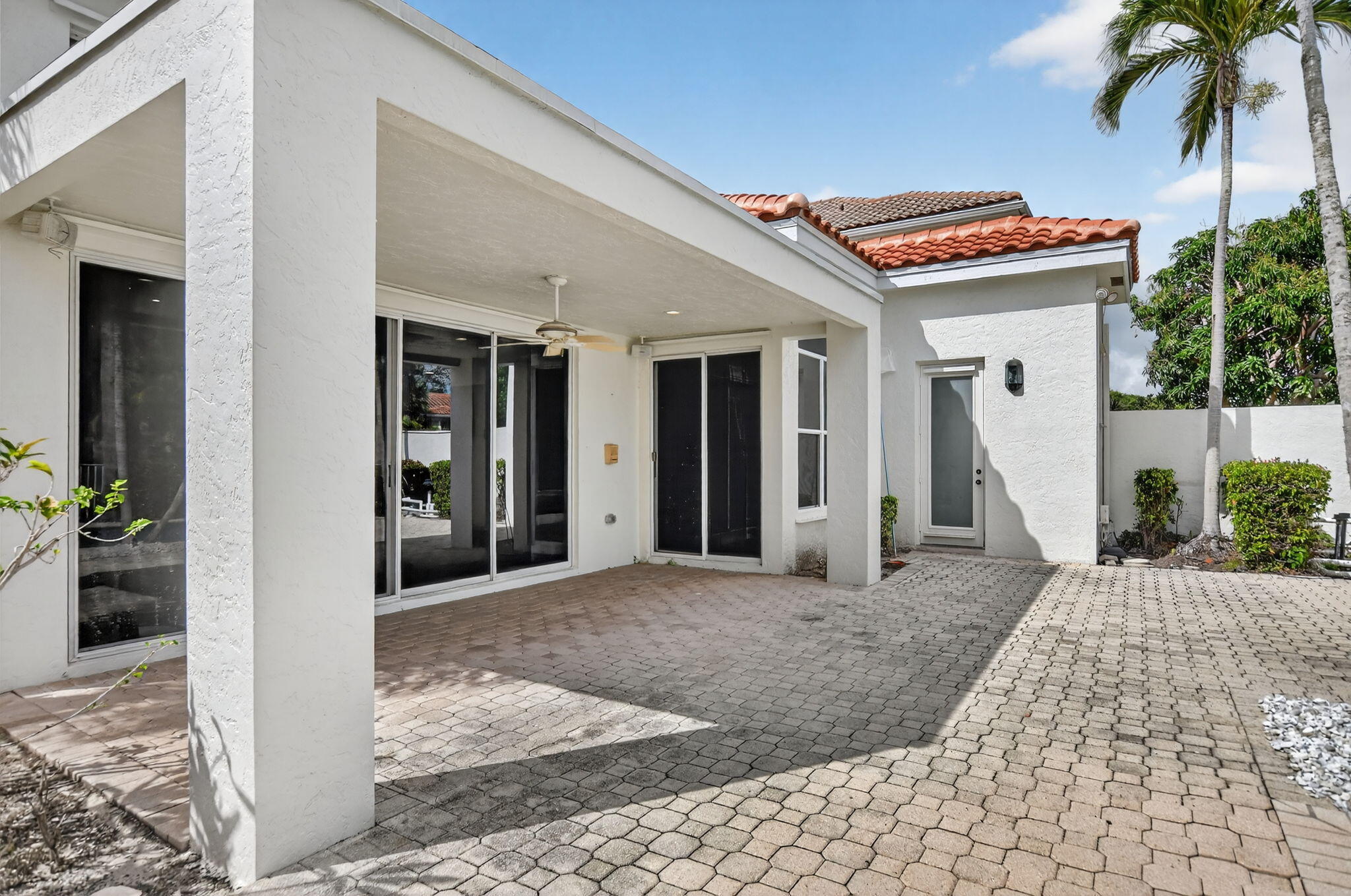 BAY POINTE - Residential