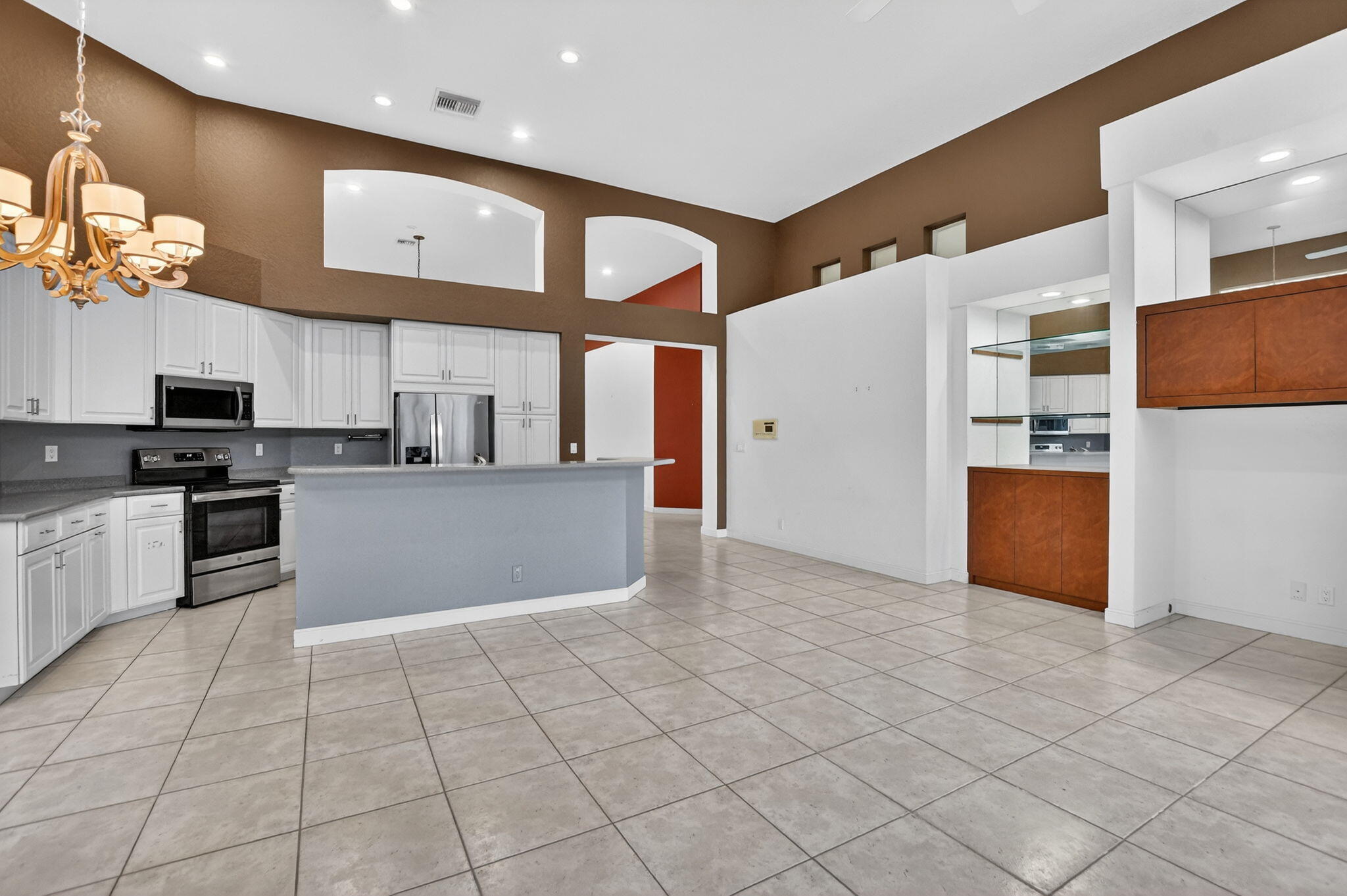 BAY POINTE - Residential