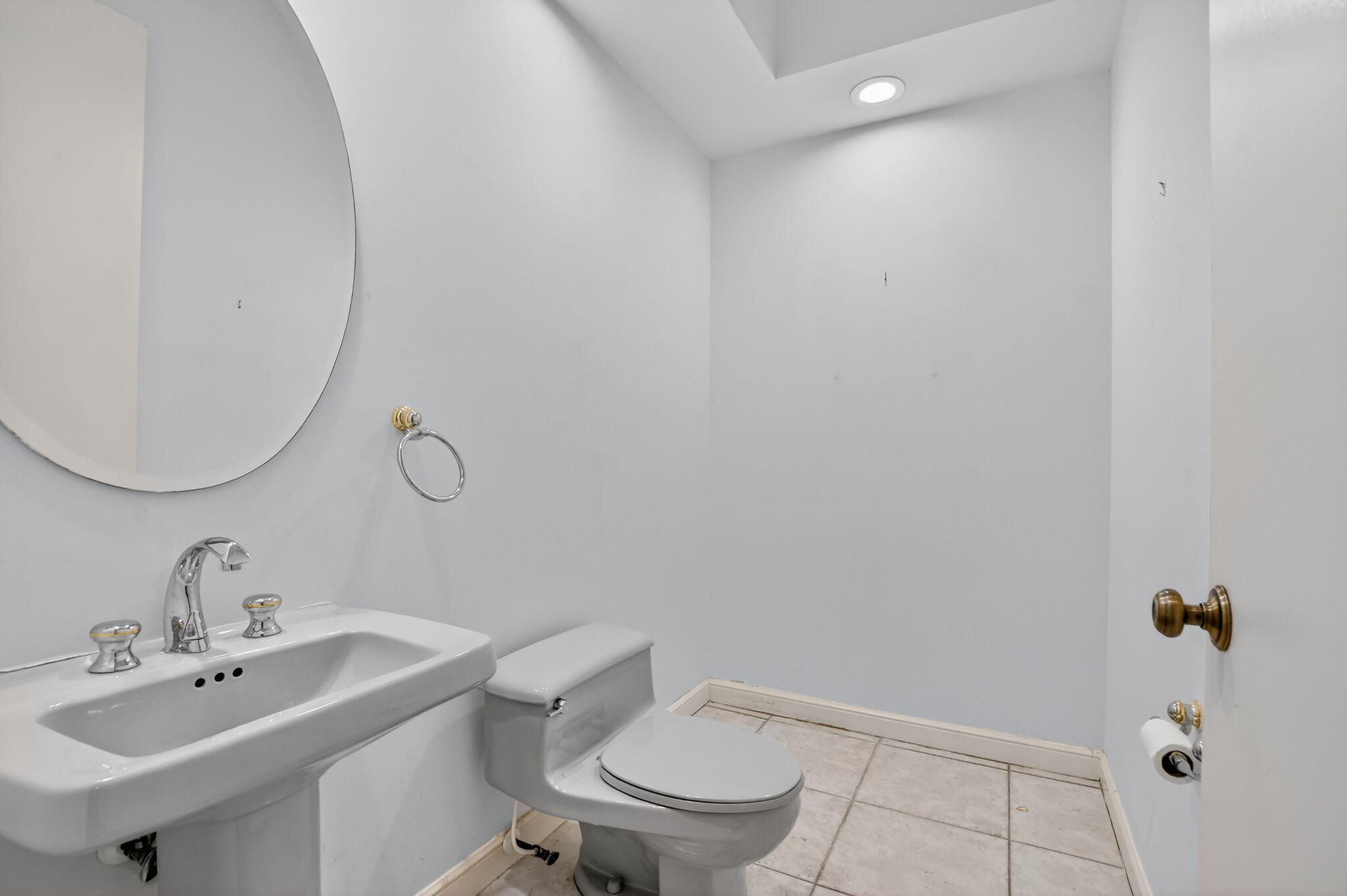 BAY POINTE - Residential