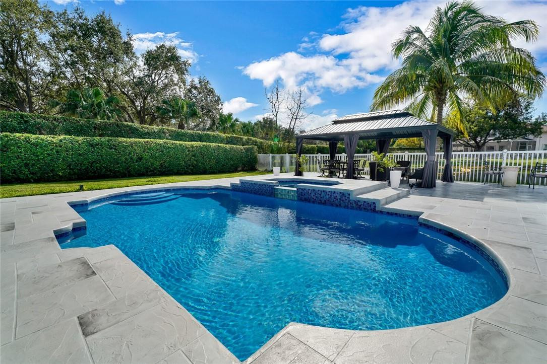 Wyndham Lakes East 159-50 - Residential