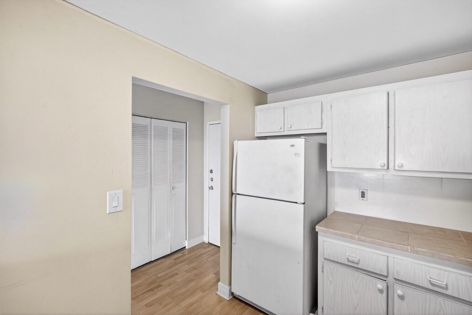 WOODSIDE APTS CONDO - Residential