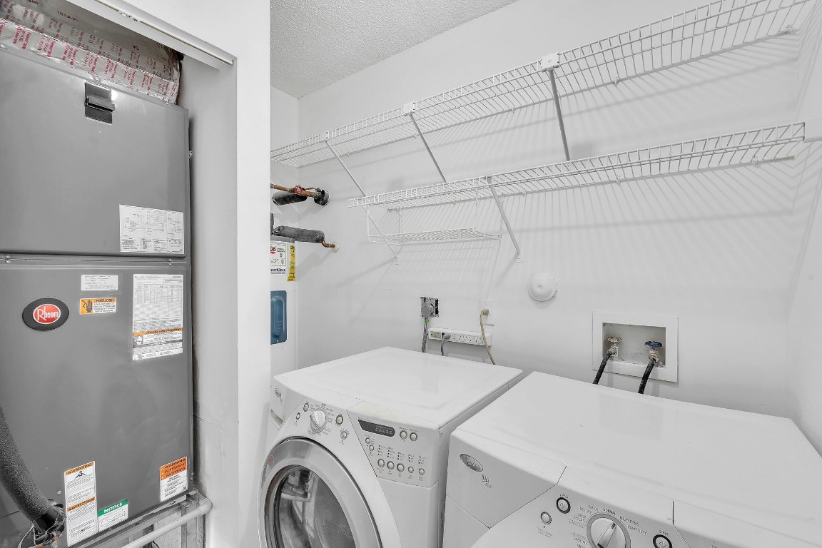 BAYVIEW VILLAGE B CONDO - Residential