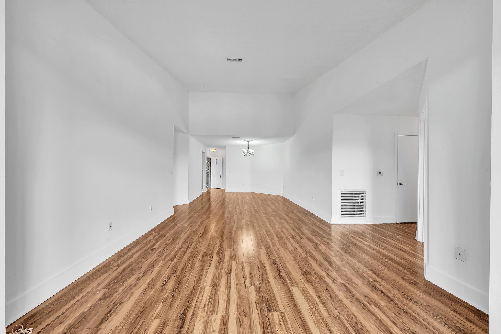 BAYVIEW VILLAGE B CONDO - Residential