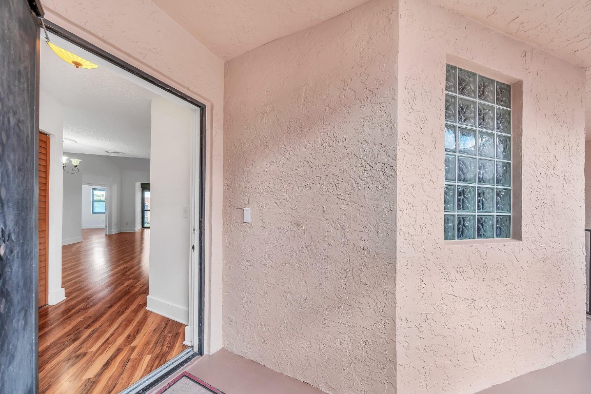 BAYVIEW VILLAGE B CONDO - Residential