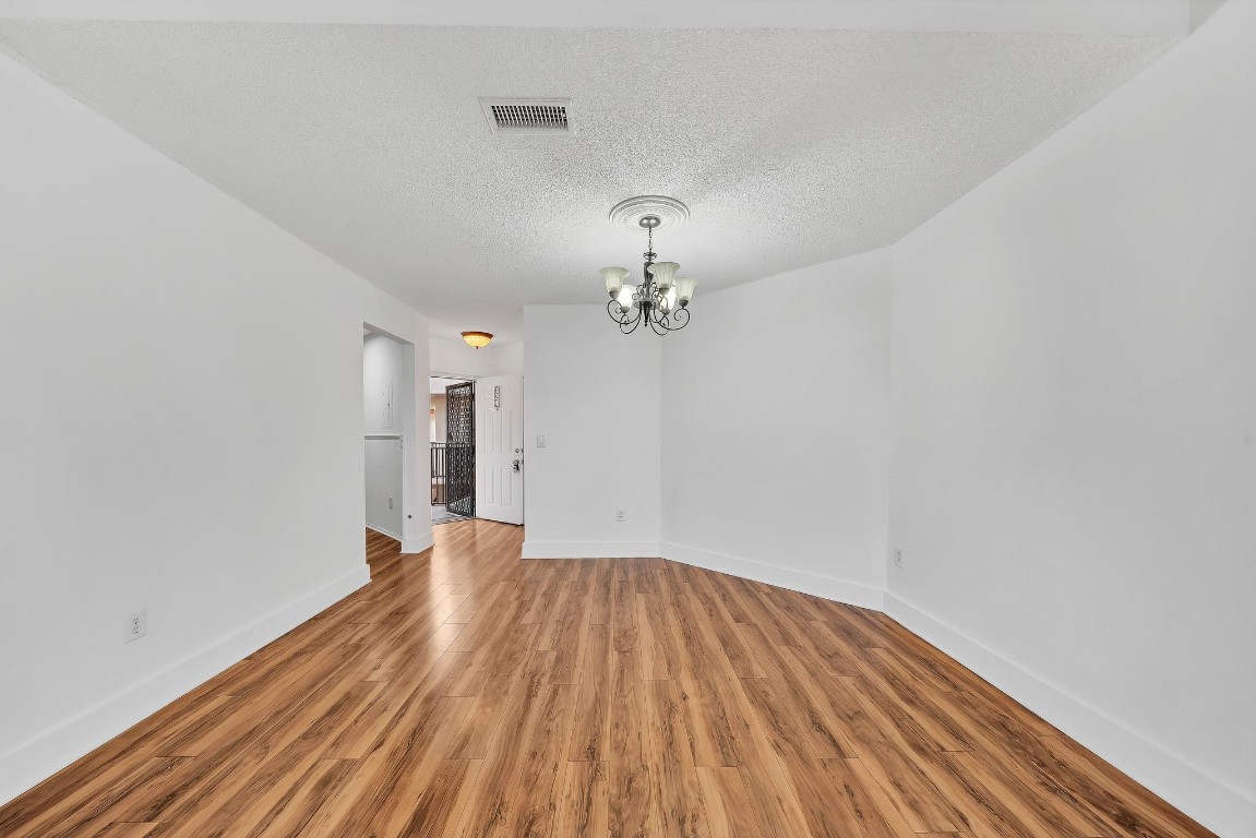 BAYVIEW VILLAGE B CONDO - Residential