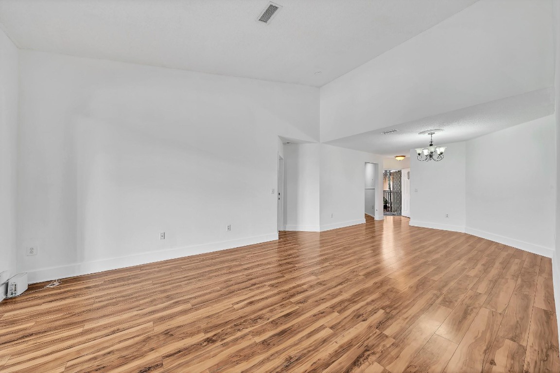 BAYVIEW VILLAGE B CONDO - Residential