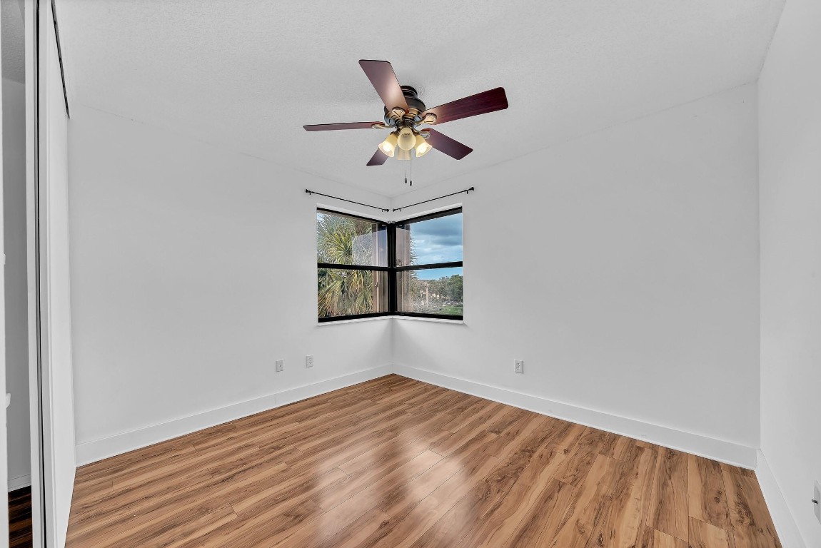 BAYVIEW VILLAGE B CONDO - Residential