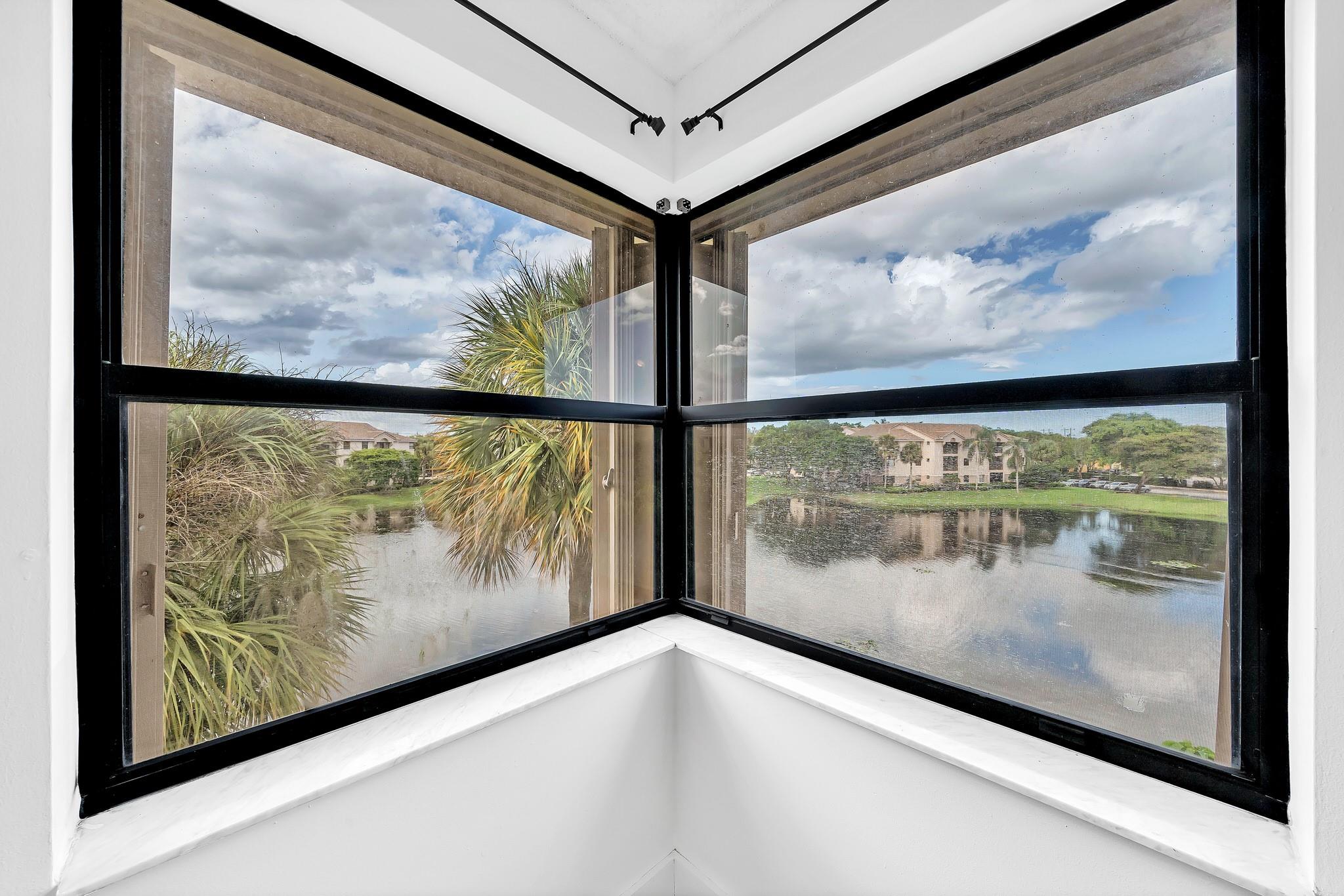 BAYVIEW VILLAGE B CONDO - Residential