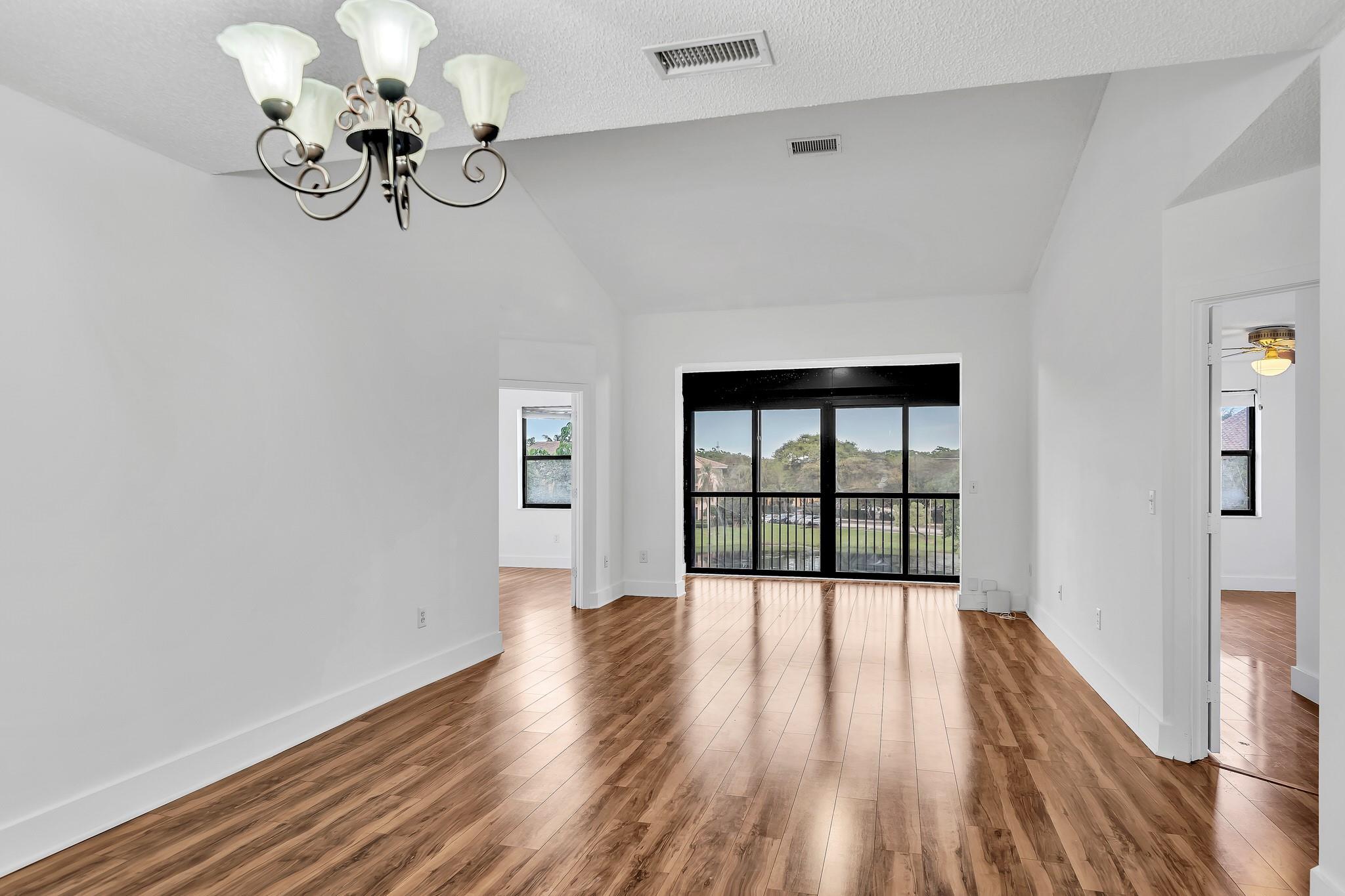 BAYVIEW VILLAGE B CONDO - Residential