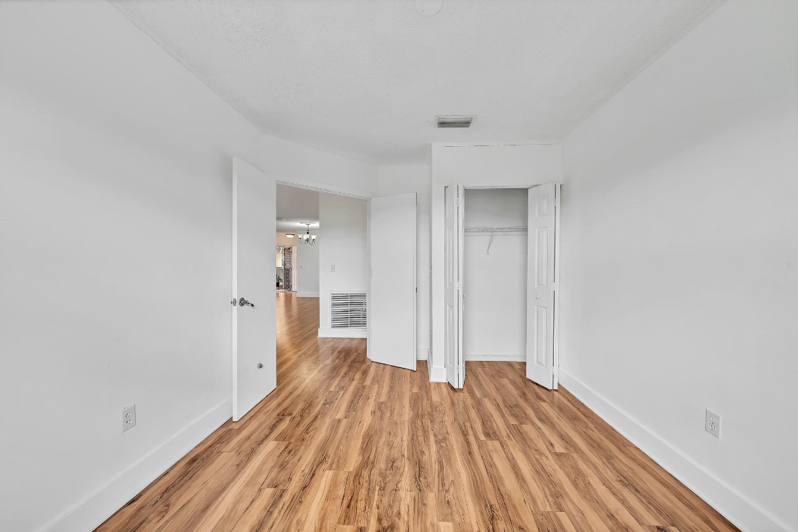 BAYVIEW VILLAGE B CONDO - Residential