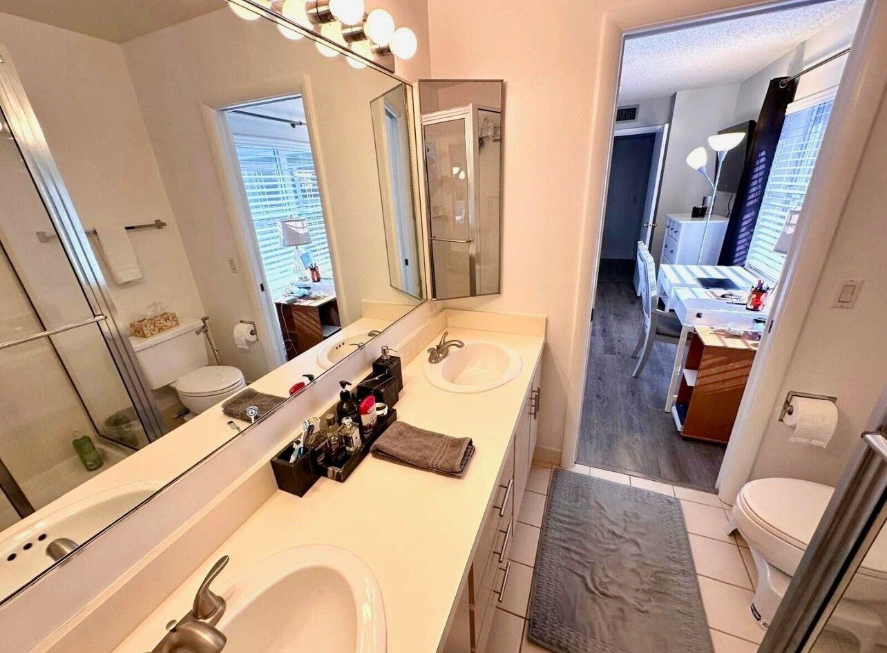 STAMFORD AT THE VILLAGES OF PALM BEACH L - Residential Lease