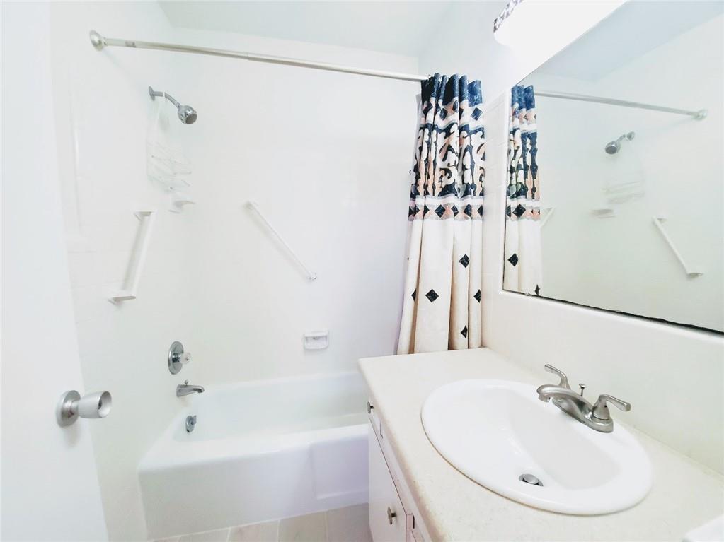 GATEWAY APTS CONDO - Residential Lease