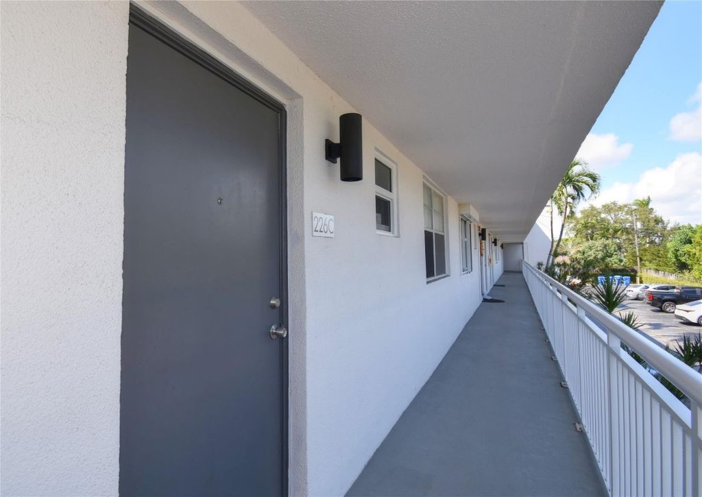 Photo of 4025 N Federal Highway #226C, Oakland Park, FL 33308 (MLS # F10530367)