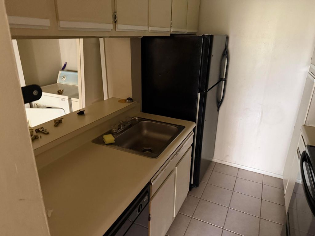 Photo of 4521 W Mcnab Alley #27, Pompano Beach, FL 33069 (MLS # B26004269)