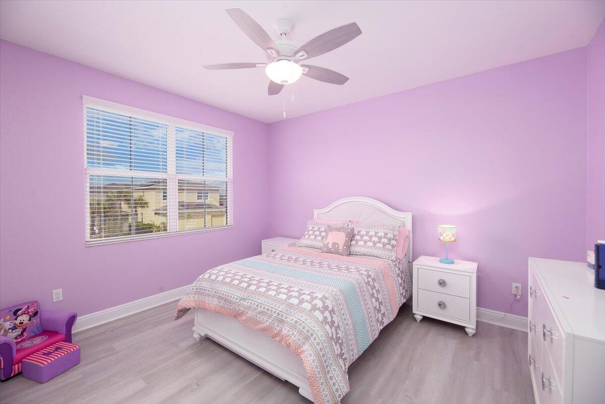 VIZCAYA FALLS - Residential