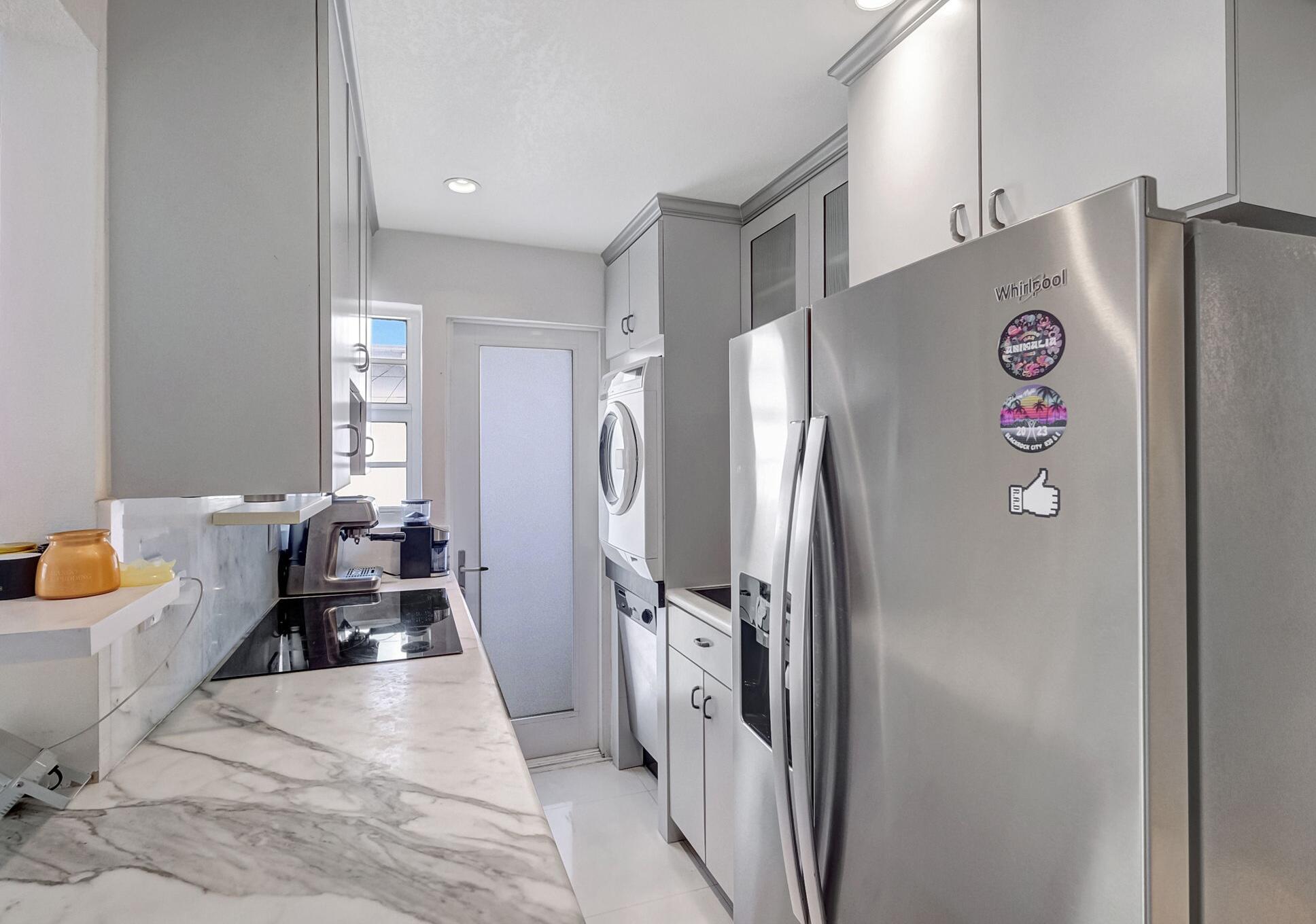 900 EUCLID AVE INC CONDO - Residential