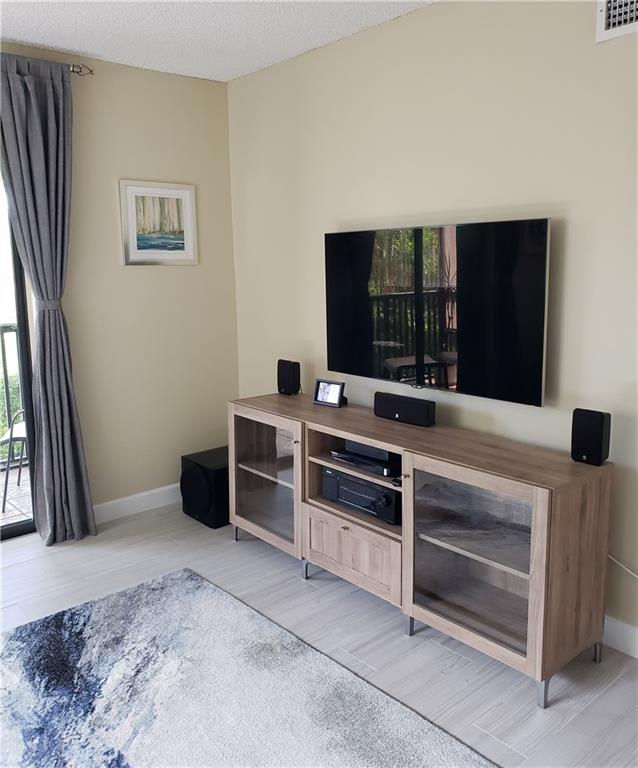 TIVOLI TRACE - Residential